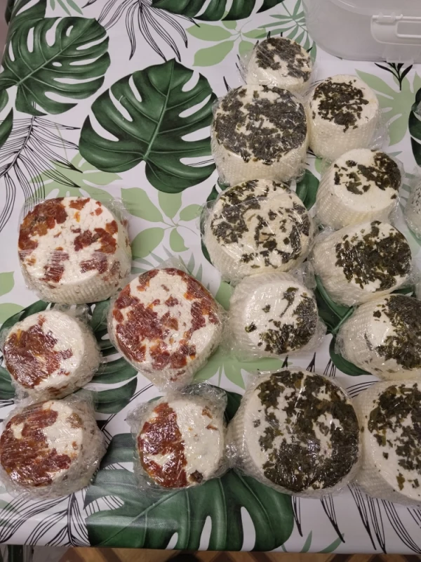 Świeże mleko prosto od krowy