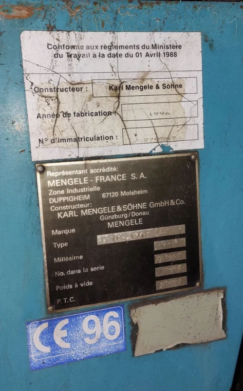 Sieczkarnia do kukurydzy Mengele Mammut  heder  1996  bardzo dobry stan  likwidacja gospodarstwa