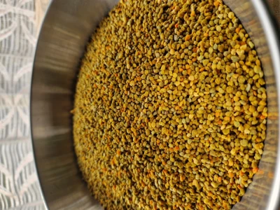 Sprzedam pyłek kwiatowy, kolorowy, prawdziwy z własnej pasieki.