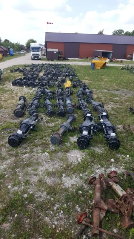 silnik, kompletny most, zwrotnica, zwolnica, dyferencjał, skrzynia biegów, przekładnia, pompa, obudowa, wspornik osi, półosie, mechanizmy różnicowe, hamulce