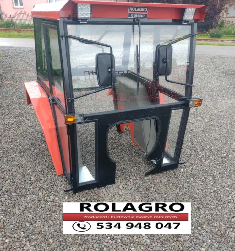 Kabina bez Błotników Ursus c-330 c-360 T-25 dostępne z błotnikami