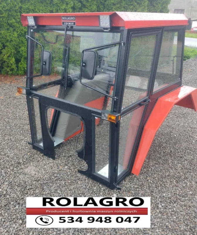 Kabina bez Błotników Ursus c-330 c-360 T-25 dostępne z błotnikami