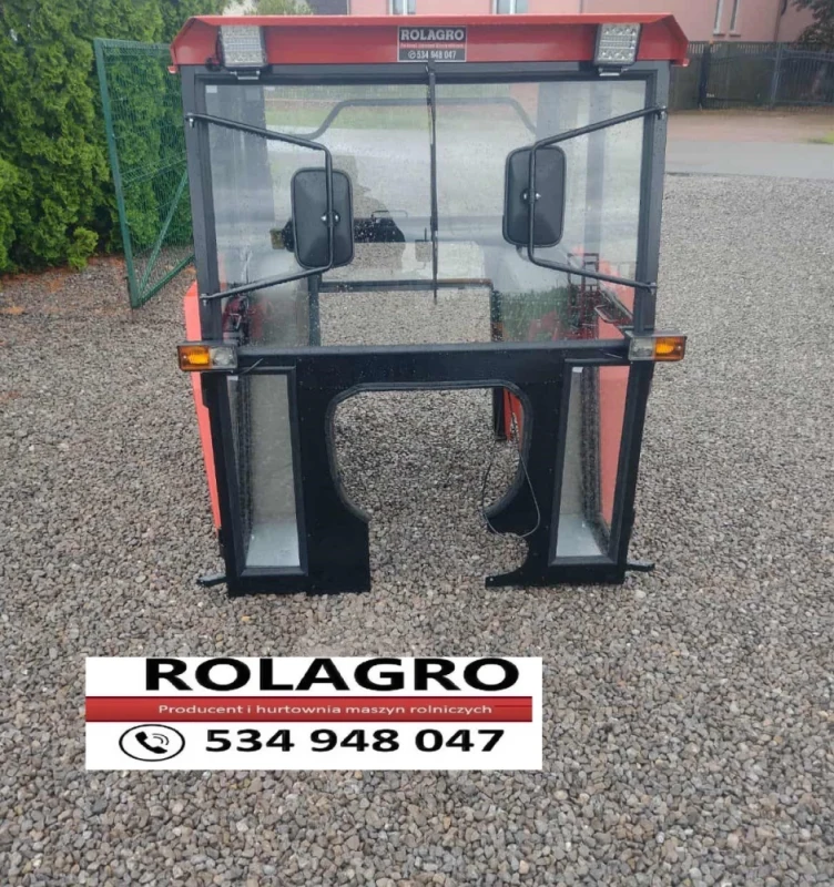 Kabina bez Błotników Ursus c-330 c-360 T-25 dostępne z błotnikami