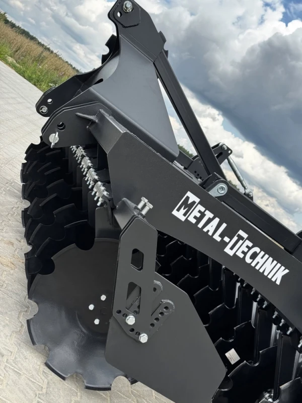 Brona Talerzowa Firmy METAL-TECHNIK Dostawa do domu