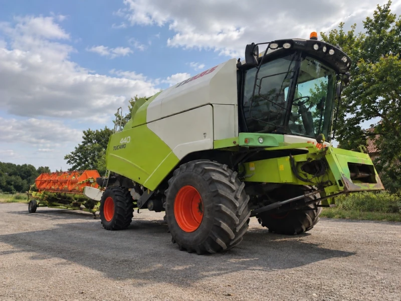 Sprzedam kombajn Claas Tucano 440