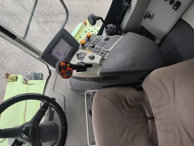 Sprzedam kombajn Claas Tucano 440