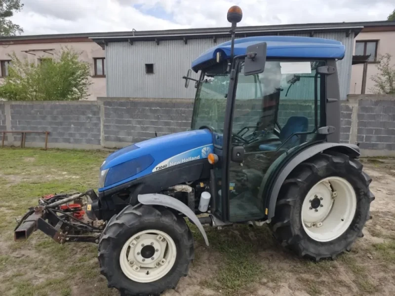 Ciągnik rolniczy New Holland T3040